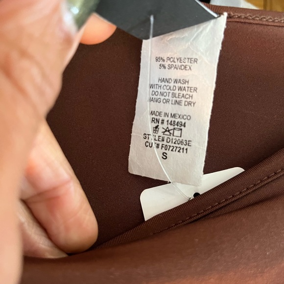 Windsor Brown Long Sleeve Fitted Midi Dress - Picture 11 of 11